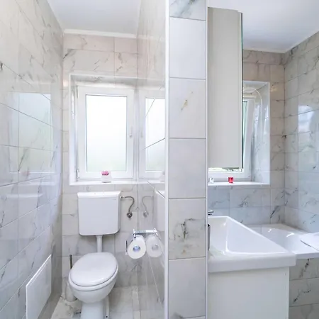 Ding Dong - Two Bedroom With Balcony Apartment Dubrovnik